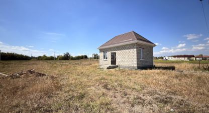 Продам дом 2-х комнатный с общей площадью 35.6м2, на улице Восточный пер, г. Экономическое, Краснодарский край, Россия, агентство Интернет-партнер. Фотография №1