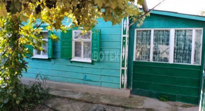 Продам дом 2-х комнатный с общей площадью 32.9м2, на улице Тракторная ул, г. Каневская, Краснодарский край, Россия, агентство Интернет-партнер. Фотография №1