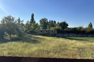 Продам земельный участок, на улице Первомайская, г. Азовская, Краснодарский край, Россия, агентство Интернет-партнер