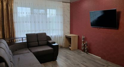 Снять квартиру 3-х комнатную, 64.4 кв. м. Фотография №1 Сдам квартиру 3-х комнатную с общей площадью 64.4м2, 4/9 эт., на улице Тополь 3 ж/м, Шевченковский район, г. Днепр, Днепропетровская обл., Украина, агентство АН Ваша Планета. Фотография №1