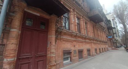 Продам торговое помещение с общей площадью 185м2, на улице Красная, Шевченковский район, г. Днепр, Днепропетровская обл., Украина, агентство АН Ваша Планета. Фотография №1