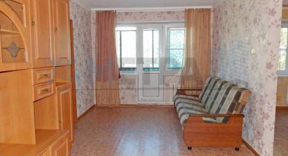 Сдам квартиру 2-х комнатную с общей площадью 43м2, 2/5 эт., на улице Барбюса, Ленинский район район, г. Челябинск, Челябинская обл., Россия, агентство 74 метра. Фотография №1