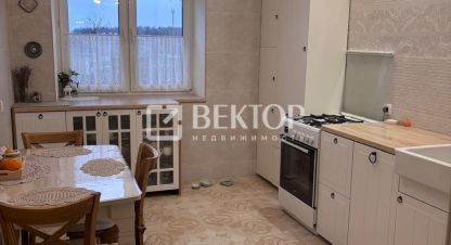 Купить 2-х комнатную квартиру в г. Кострома. Фотография №2 Купить 2-х комнатную квартиру в г. Кострома. Фотография №2