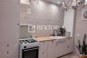 Продам квартиру 2-х комнатную с общей площадью 56.5м2, 5/5 эт., на улице Михалевский б-р, Заволжский район, г. Кострома, Костромская обл., Россия, агентство Вектор Продам квартиру 2-х комнатную с общей площадью 56.5м2, 5/5 эт., на улице Михалевский б-р, Заволжский район, г. Кострома, Костромская обл., Россия, агентство Вектор
