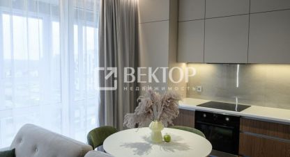 Продам квартиру 2-х комнатную с общей площадью 63.5м2, 5/5 эт., на улице Лиственная, г. Посёлок доброград, Владимирская обл., Россия, агентство Вектор. Фотография №1