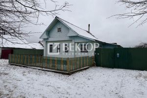 Продам дом 1 комнатный с общей площадью 43м2, на улице Центральная, г. Крапивново, Ивановская обл., Россия, агентство Вектор Продам дом 1 комнатный с общей площадью 43м2, на улице Центральная, г. Крапивново, Ивановская обл., Россия, агентство Вектор