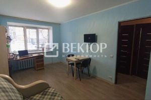 Продам квартиру 3-х комнатную с общей площадью 60.7м2, 1/5 эт., на улице Голубкова, Заволжский район, г. Кострома, Костромская обл., Россия, агентство Вектор Продам квартиру 3-х комнатную с общей площадью 60.7м2, 1/5 эт., на улице Голубкова, Заволжский район, г. Кострома, Костромская обл., Россия, агентство Вектор