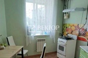 Продам квартиру 1 комнатную с общей площадью 38м2, 2/5 эт., на улице Михалевский б-р, г. Кострома, Костромская обл., Россия, агентство Вектор Продам квартиру 1 комнатную с общей площадью 38м2, 2/5 эт., на улице Михалевский б-р, г. Кострома, Костромская обл., Россия, агентство Вектор