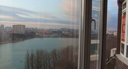 Купить квартиру 1 комнатную, 46 кв. м. Фотография №1 Продам квартиру 1 комнатную с общей площадью 46м2, 15/16 эт., на улице Парусная ул, Карасунский окр район, г. Краснодар, Краснодарский край, Россия, агентство Аурус-Риэлт. Фотография №1