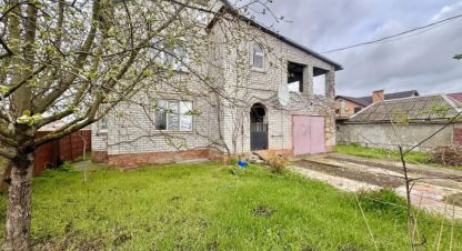 Продам дом 4-х комнатный с общей площадью 153.5м2, на улице Заречная ул, г. Новотитаровская ст-ца, Краснодарский край, Россия, агентство Аурус-Риэлт. Фотография №1
