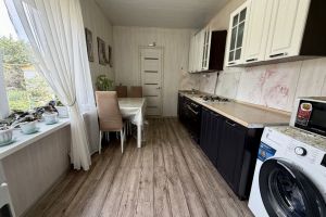 Продам дом 4-х комнатный с общей площадью 98.8м2, на улице Мелиоративная ул, г. Камызяк, Астраханская обл., Россия, агентство Доверие AN Продам дом 4-х комнатный с общей площадью 98.8м2, на улице Мелиоративная ул, г. Камызяк, Астраханская обл., Россия, агентство Доверие AN