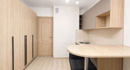 Продам квартиру с общей площадью 25м2, 13/18 эт., на улице Павла корчагина ул, г. Киров, Кировская обл., Россия, агентство Руснедвижимость. Фотография №1