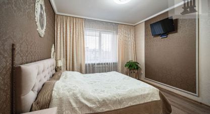 Продам квартиру 3-х комнатную с общей площадью 71.3м2, 4/9 эт., на улице Старшины дадаева ул, Ленинградский район, г. Калининград, Калининградская обл., Россия, агентство ООО Базис-Недвижимость. Фотография №1