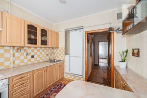 Продам квартиру 2-х комнатную с общей площадью 50.8м2, 1/5 эт., на улице Нарвская ул, Ленинградский район, г. Калининград, Калининградская обл., Россия, агентство ООО "Базис-Недвижимость"