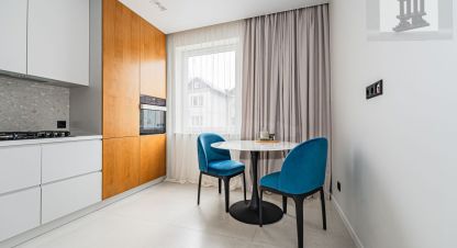 Купить квартиру 1 комнатную, 34.7 кв. м. Фотография №1 Продам квартиру 1 комнатную с общей площадью 34.7м2, 4/5 эт., на улице Яблоневая ул, г. Светлогорск, Калининградская обл., Россия, агентство ООО Базис-Недвижимость. Фотография №1