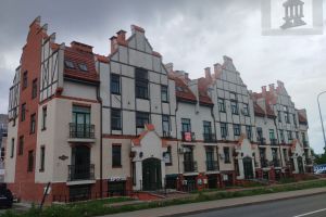 Продам квартиру 1 комнатную с общей площадью 37м2, 2/4 эт., на улице Дачная ул, г. Калининград, Калининградская обл., Россия, агентство ООО "Базис-Недвижимость"
