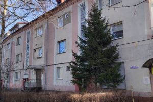 Продам квартиру 2-х комнатную с общей площадью 50.4м2, 1/3 эт., на улице А невского ул, Ленинградский район, г. Калининград, Калининградская обл., Россия, агентство ООО "Базис-Недвижимость"