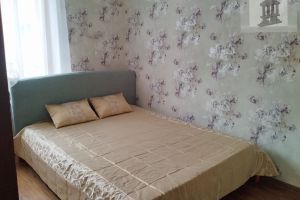 Сдам квартиру 3-х комнатную с общей площадью 60м2, 2/3 эт., на улице Каштановая аллея ул, г. Калининград, Калининградская обл., Россия, агентство ООО "Базис-Недвижимость"