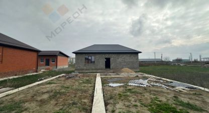 Продам дом 1 комнатный с общей площадью 53.4м2, на улице Молодежная, г. Тахтамукай аул, Адыгея респ., Россия, агентство Мореон Инвест. Фотография №1