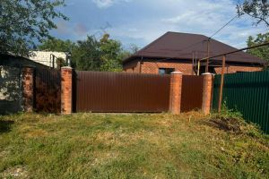 Продам дом 3-х комнатный с общей площадью 83.1м2, на улице Молодёжная ул, г. Апшеронск, Краснодарский край, Россия, агентство Мореон Инвест