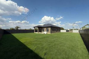 Продам дом 4-х комнатный с общей площадью 130м2, на улице Теучежская ул, г. Козет аул, Адыгея респ., Россия, агентство Мореон Инвест Продам дом 4-х комнатный с общей площадью 130м2, на улице Теучежская ул, г. Козет аул, Адыгея респ., Россия, агентство Мореон Инвест