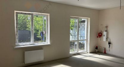 Купить дом 3-х комнатную, 120 кв. м. Фотография №8 Купить дом 3-х комнатную, 120 кв. м., Россия, г. Южный. Фотография №8