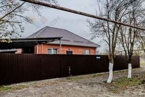 Продам дом 3-х комнатный с общей площадью 71.7м2, на улице Седина ул, г. Новомышастовская ст-ца, Краснодарский край, Россия, агентство Мореон Инвест