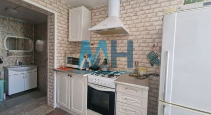 Купить дом 4-х комнатную, 100 кв. м. Фотография №9 Купить дом 4-х комнатную, 100 кв. м., Россия, г. Новобобровка. Фотография №9