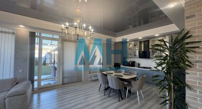 Продам дом 3-х комнатный с общей площадью 169.9м2, г. Рассвет (никоновское), Крым авт. респ., Россия, агентство Мастера Недвижимости . Фотография №1