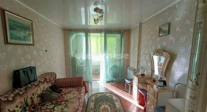 Продам квартиру 2-х комнатную с общей площадью 56м2, 2/5 эт., на улице Лоцманская, Ленинский район, г. Севастополь, Крым авт. респ., Россия, агентство Херсонес Недвижимость. Фотография №1