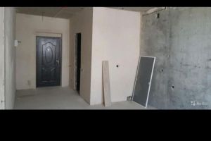 Продам квартиру 1 комнатную с общей площадью 28м2, 4/6 эт., на улице Радужная ул, г. Ленина х, Краснодарский край, Россия, агентство АН "Кредо"