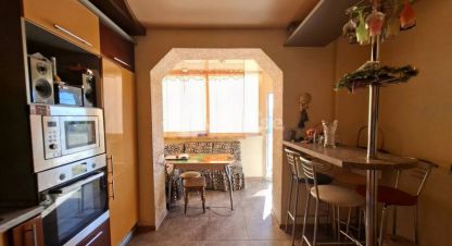 Продам квартиру 3-х комнатную с общей площадью 74м2, 10/17 эт., на улице Астана кесаева, Гагаринский район, г. Севастополь, Крым авт. респ., Россия, агентство Херсонес Недвижимость. Фотография №1