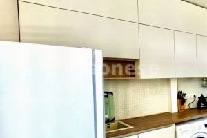 Продам квартиру 1 комнатную с общей площадью 40м2, 4/8 эт., на улице Античный, Гагаринский район, г. Севастополь, Крым авт. респ., Россия, агентство Херсонес Недвижимость