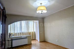 Продам квартиру 3-х комнатную с общей площадью 77м2, 7/12 эт., на улице Павла корчагина, Гагаринский район, г. Севастополь, Крым авт. респ., Россия, агентство Херсонес Недвижимость