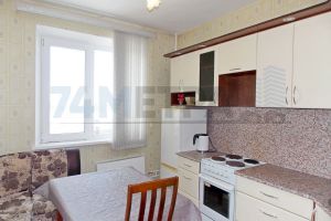 Сдам квартиру 1 комнатную с общей площадью 41м2, 4/10 эт., на улице Звенигородская ул, Курчатовский район район, г. Челябинск, Челябинская обл., Россия, агентство 74 метра