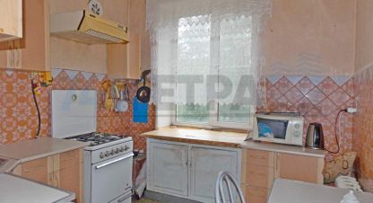 Снять квартиру 3-х комнатную, 60 кв. м., Россия, г. Челябинск. Фотография №8