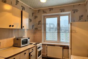 Сдам квартиру 4-х комнатную с общей площадью 68м2, 9/10 эт., на улице Салавата юлаева ул, Курчатовский район район, г. Челябинск, Челябинская обл., Россия, агентство 74 метра