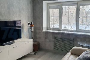 Сдам квартиру 2-х комнатную с общей площадью 45м2, 1/5 эт., на улице Сулимова, Советский район район, г. Челябинск, Челябинская обл., Россия, агентство 74 метра