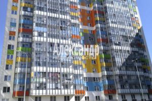 Продам квартиру 2-х комнатную с общей площадью 50.2м2, 10/16 эт., на улице Ленинградская всеволожский  мурино шувалова, Всеволожский район, г. Мурино, Ленинградская обл., Россия, агентство Александр-Недвижимость