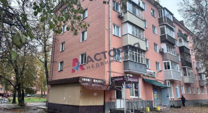 Продам торговое помещение с общей площадью 197.4м2, на улице Кутузова ул, Пролетарский район, г. Тула, Тульская обл., Россия, агентство АН Астория. Фотография №1