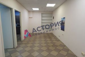 Продам офисное помещение с общей площадью 87.2м2, на улице Тургеневская, Центральный район, г. Тула, Тульская обл., Россия, агентство АН Астория