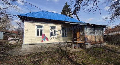 Купить дом 4-х комнатную, 51.6 кв. м. Фотография №1 Продам дом 4-х комнатный с общей площадью 51.6м2, на улице Громова, Привокзальный район, г. Тула, Тульская обл., Россия, агентство АН Астория. Фотография №1