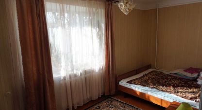 Купить квартиру 2-х комнатную, 44.5 кв. м. Фотография №1 Продам квартиру 2-х комнатную с общей площадью 44.5м2, 3/5 эт., на улице Репіна, г. Полтава , Полтавская обл., Украина, агентство Aspo.biz. Фотография №1