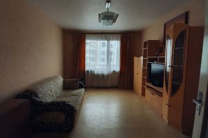 Сдам квартиру 2-х комнатную с общей площадью 55м2, 3/5 эт., на улице Квартал им маршала ефимова, г. Миллерово, Ростовская обл., Россия, агентство Донской Парус Сдам квартиру 2-х комнатную с общей площадью 55м2, 3/5 эт., на улице Квартал им маршала ефимова, г. Миллерово, Ростовская обл., Россия, агентство Донской Парус