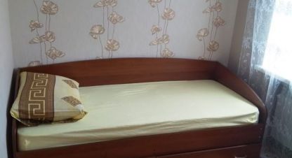 Снять квартиру 3-х комнатную, 65 кв. м. Фотография №1 Сдам квартиру 3-х комнатную с общей площадью 65м2, 2/5 эт., на улице Шолохова, г. Миллерово, Ростовская обл., Россия, агентство Донской Парус. Фотография №1
