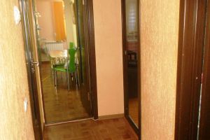 Сдам квартиру 2-х комнатную с общей площадью 55м2, 1/2 эт., на улице Донецкая, г. Миллерово, Ростовская обл., Россия, агентство Донской Парус Сдам квартиру 2-х комнатную с общей площадью 55м2, 1/2 эт., на улице Донецкая, г. Миллерово, Ростовская обл., Россия, агентство Донской Парус