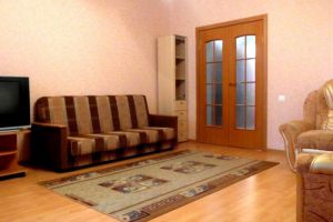 Сдам квартиру 2-х комнатную с общей площадью 60м2, 5/6 эт., на улице Комсомольский пр-кт, г. Томск, Томская обл., Россия, агентство Альбион Сдам квартиру 2-х комнатную с общей площадью 60м2, 5/6 эт., на улице Комсомольский пр-кт, г. Томск, Томская обл., Россия, агентство Альбион