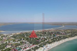 Продам земельный участок, на улице Харьковская, г. Межводное , Крым авт. респ., Россия, агентство Альфа Недвижимость