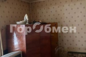 Продам квартиру 2-х комнатную с общей площадью 42.6м2, 1/5 эт., на улице Баклановский, г. Новочеркасск, Ростовская обл., Россия, агентство ГорОбмен