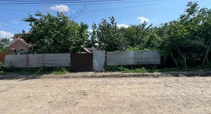 Купить земельный участок. Фотография №1 Продам земельный участок, на улице Персиковая ул, Прикубанский окр район, г. Краснодар, Краснодарский край, Россия, агентство Мореон Инвест. Фотография №1